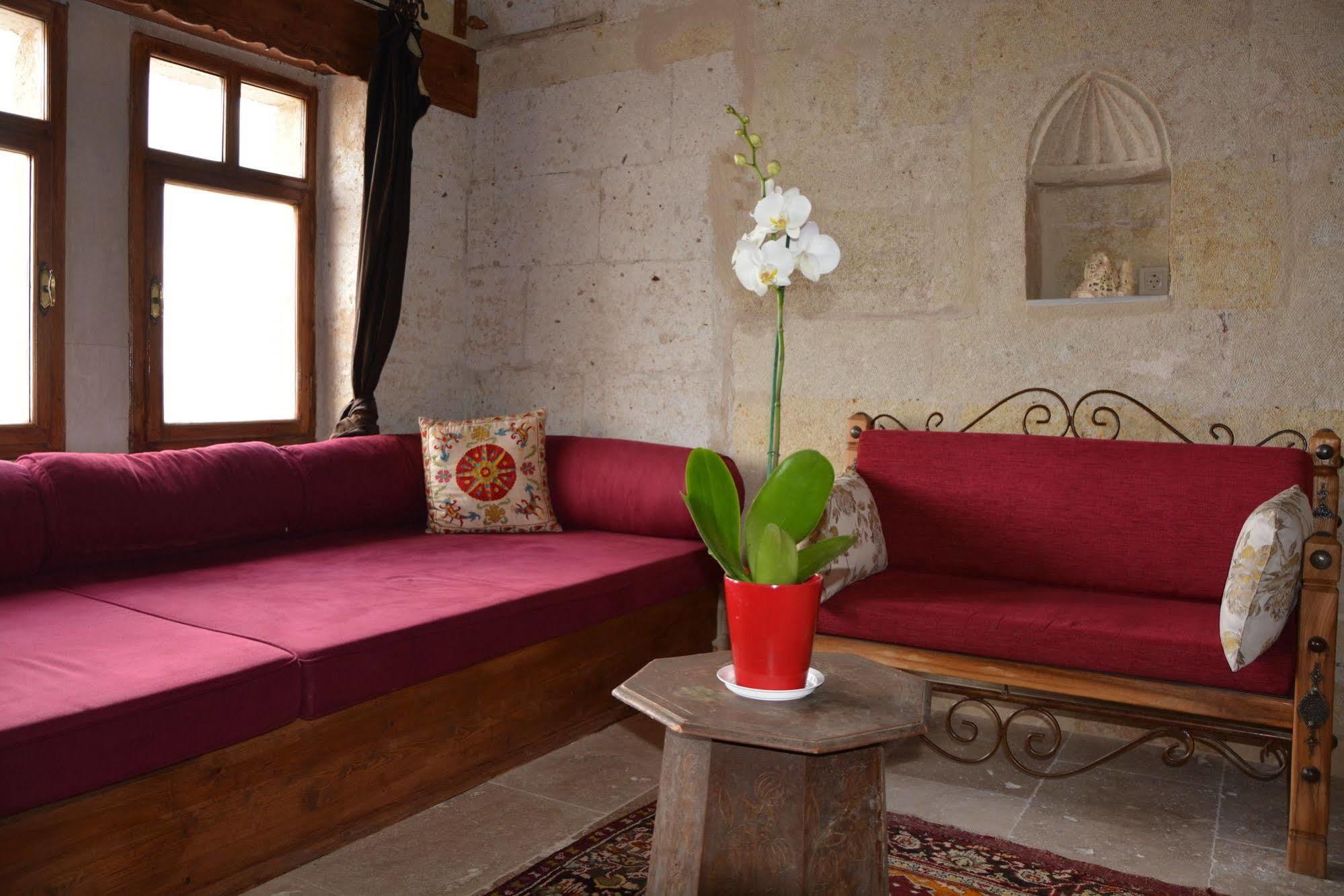 Aden Hotel Cappadocia อุตชิซาร์ ภายนอก รูปภาพ